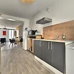 Les Arnes Apartment Saintes