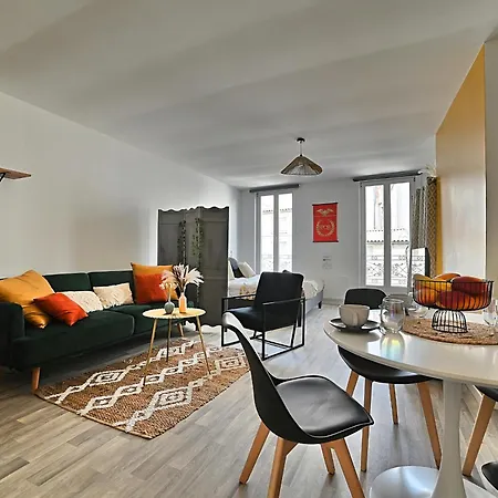 Les Arnes Apartment Saintes