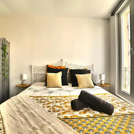 Ave César - Confort Moderne, Charme Gallo-Romain, Cœur de Ville, Tv 4K, Fibre * Saintes