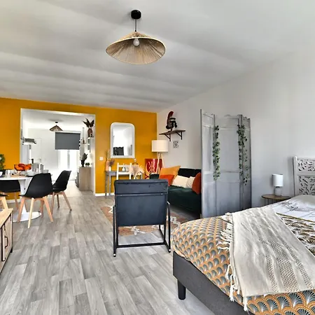 Appartement Ave César - Confort Moderne, Charme Gallo-Romain, Cœur de Ville, Tv 4K, Fibre